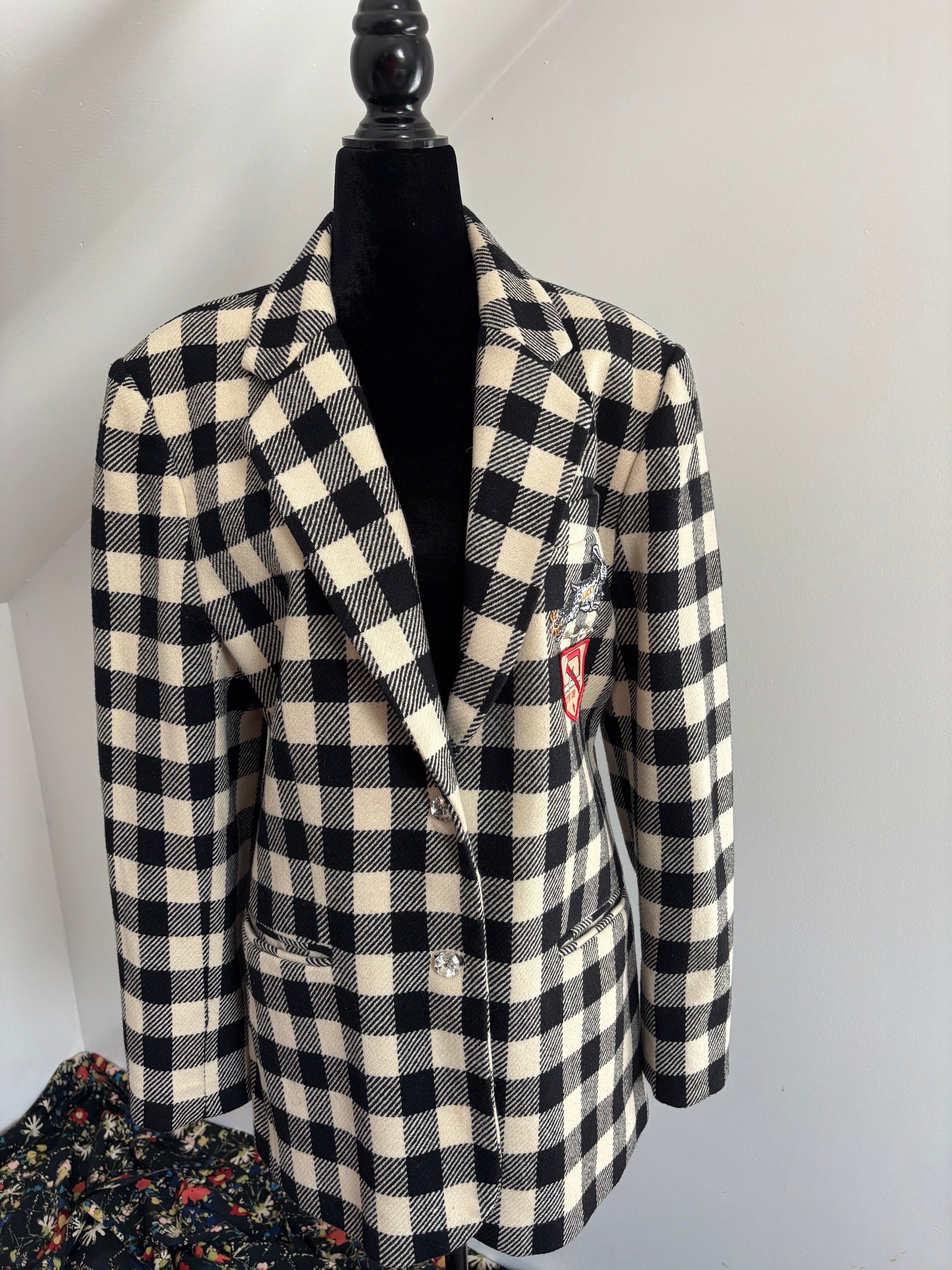 Houndstooth 1990s Blazer with Vintage Buttons Pins Patches